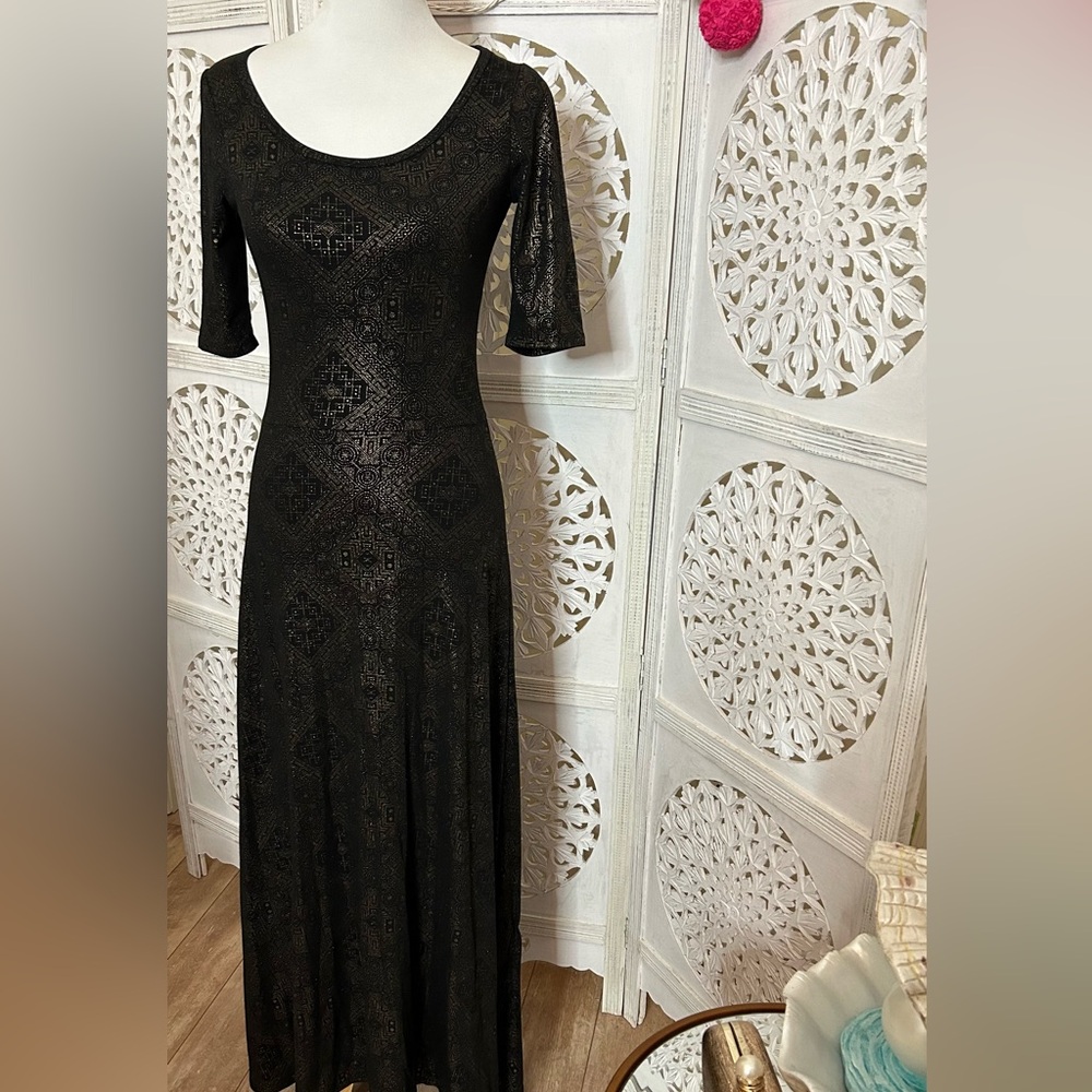 Black and Gold Metallic LuLaRoe Ana Dress